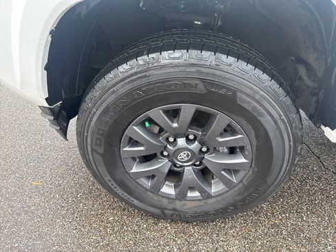 Used 2023 Toyota Tacoma SR5 image 28