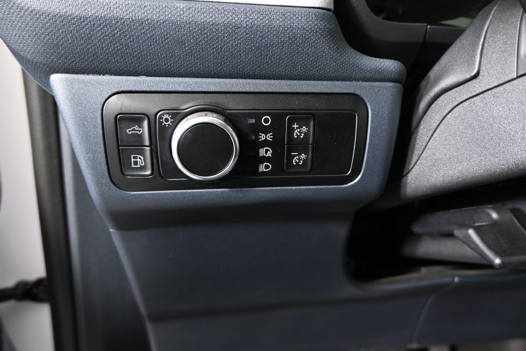 Used 2023 Ford Maverick XLT FWD image 23