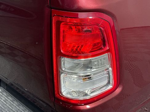 Used 2022 RAM 1500 Big Horn RWD image 33