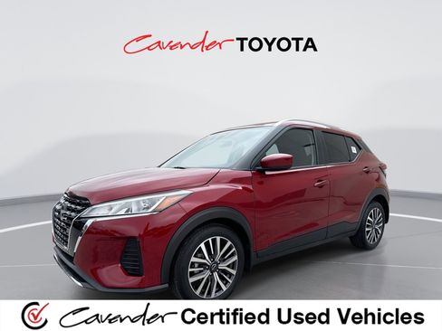 Used 2024 Nissan Kicks SV FWD image 1