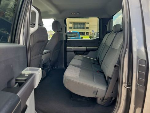 Certified 2025 Ford F250 XLT AWD/4WD image 9