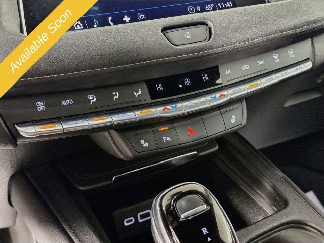 Used 2023 Cadillac XT4 Luxury AWD/4WD image 15