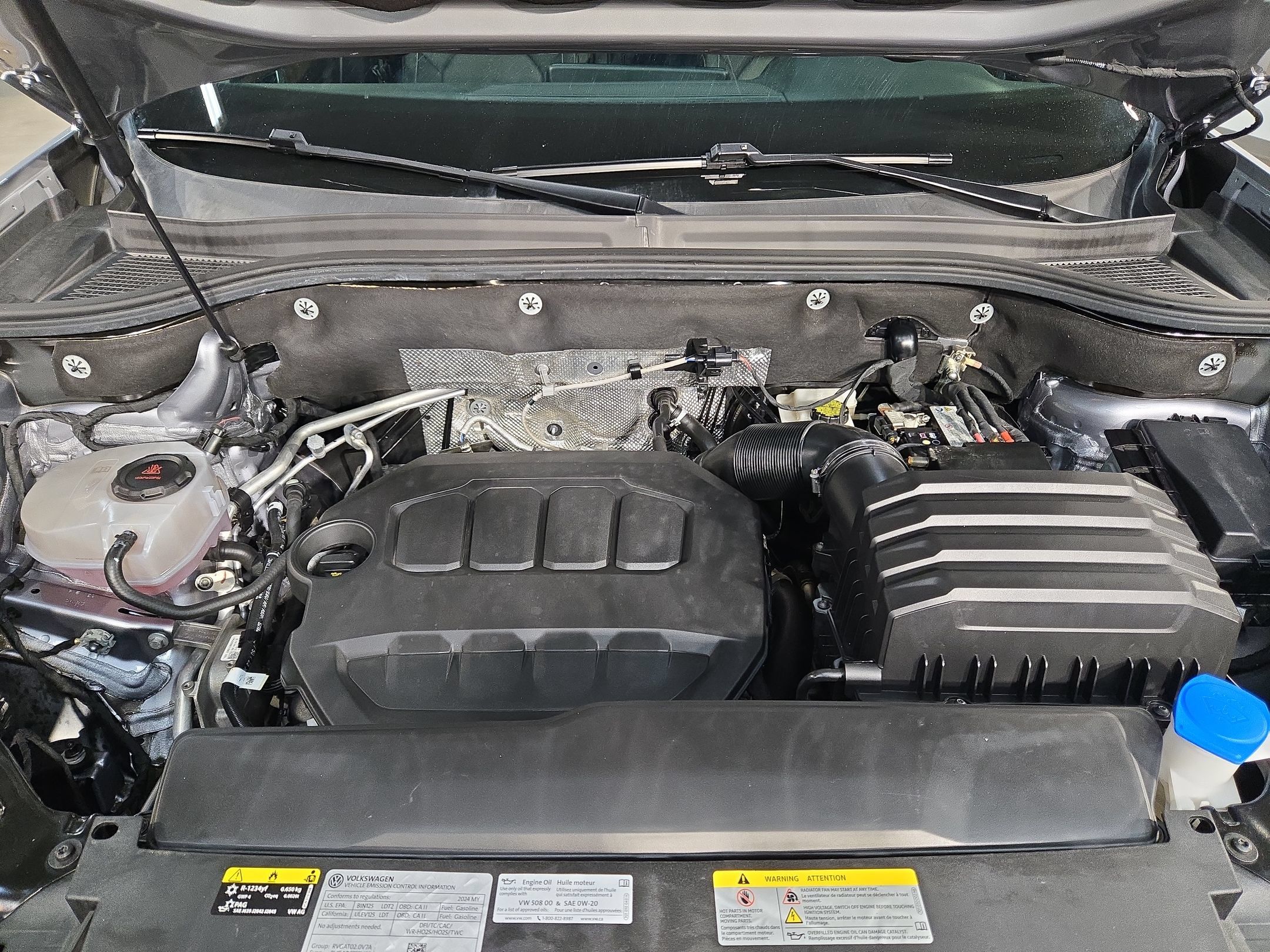 Used 2024 Volkswagen Atlas SE FWD image 19