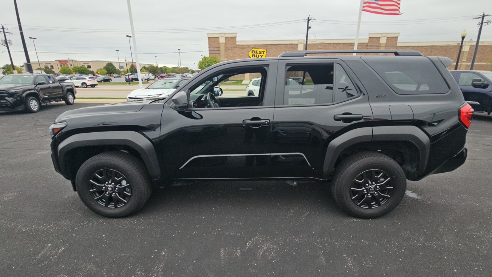 Certified 2026 Toyota 4Runner SR5 AWD/4WD image 6