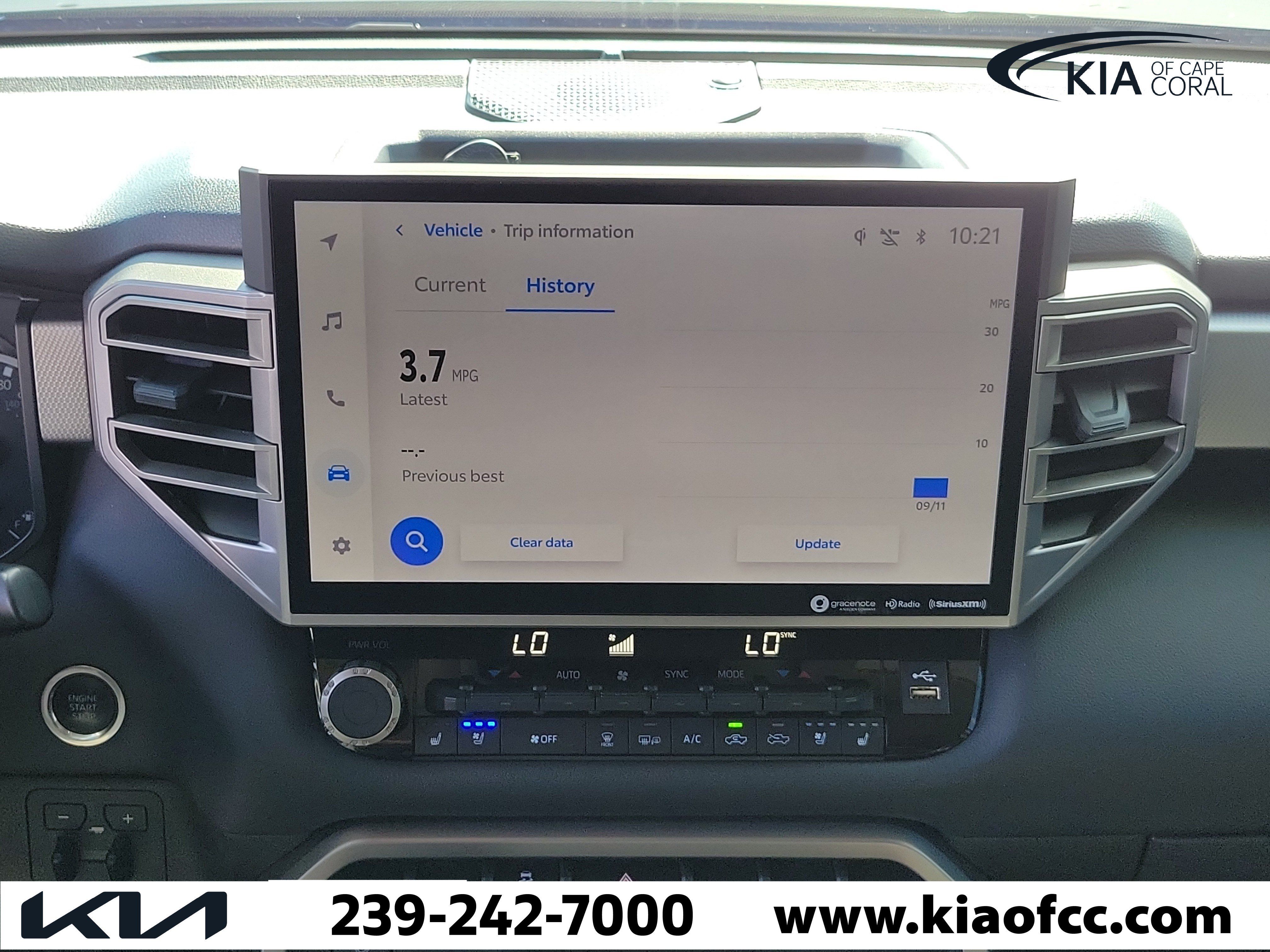 Used 2023 Toyota Tundra Limited w/ Power Package RWD image 18
