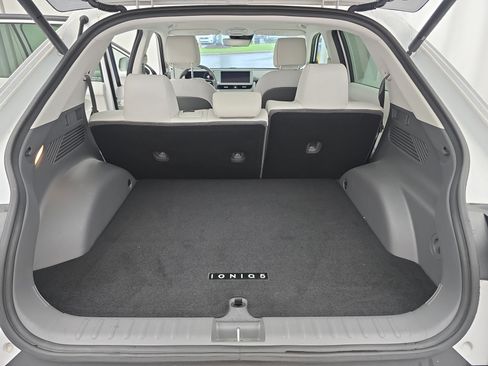 Used 2023 Hyundai Ioniq 5 SEL AWD/4WD image 12