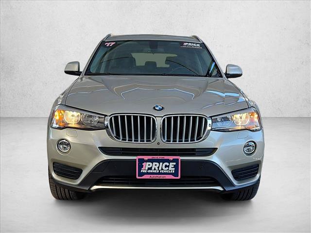 Used 2017 BMW X3 xDrive28i AWD/4WD image 2