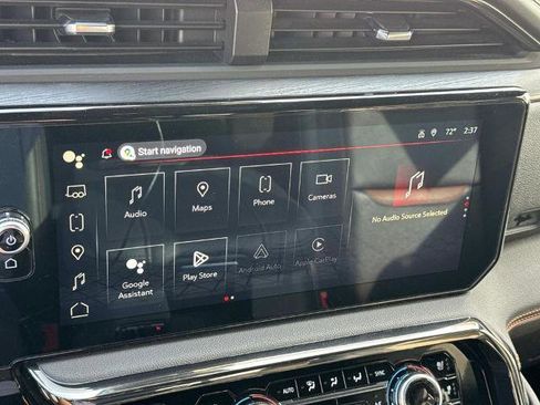 Used 2023 GMC Sierra 1500 AT4 w/ AT4 Premium Package image 12