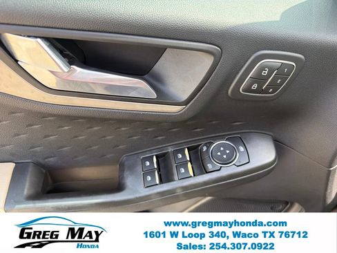 Used 2020 Ford Escape SEL AWD/4WD image 11