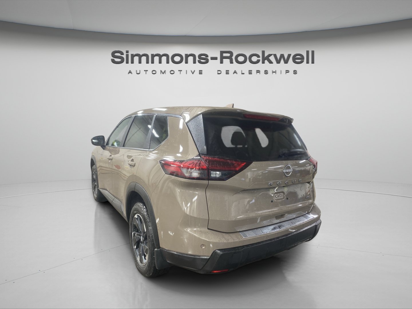 Used 2025 Nissan Rogue SV AWD/4WD image 3