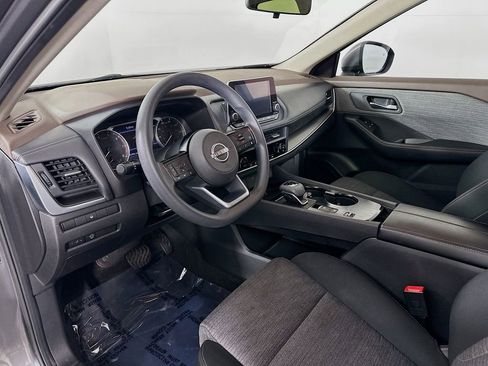 Certified 2023 Nissan Rogue SV FWD image 15
