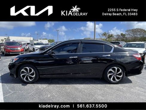Used 2017 Honda Accord EX-L image 5