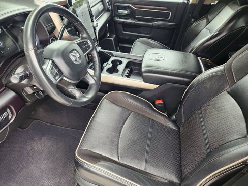 Used 2024 RAM 3500 Laramie AWD/4WD image 15