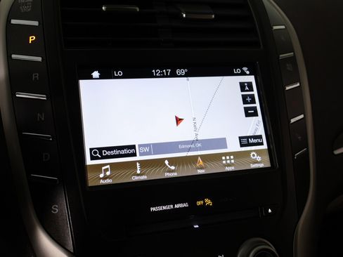 Used 2019 Lincoln MKC Reserve w/ MKC Technology Package FWD image 7