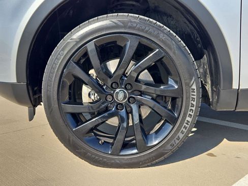 Used 2015 Land Rover Discovery Sport HSE image 13