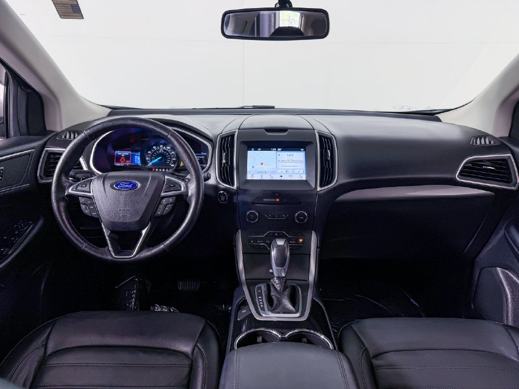 Used 2017 Ford Edge SEL w/ Equipment Group 201A AWD/4WD image 13