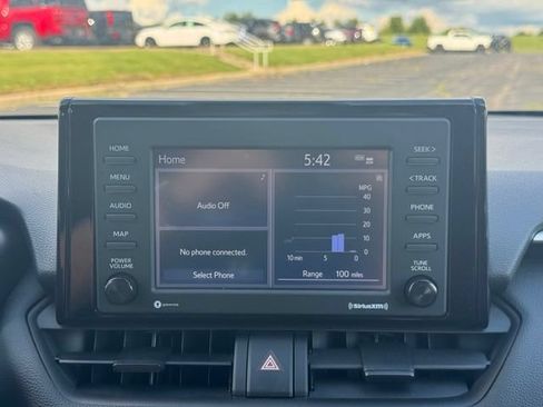 Used 2021 Toyota RAV4 XLE FWD image 24