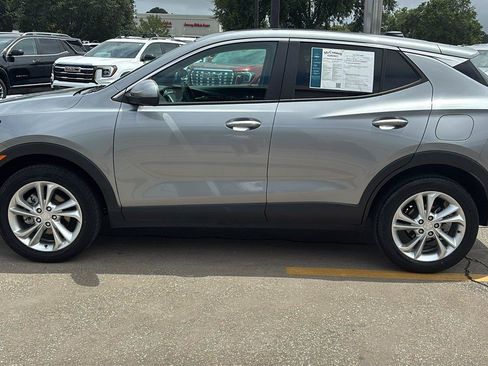 Certified 2023 Buick Encore GX Preferred w/ Cold Weather Comfort Package AWD/4WD image 4