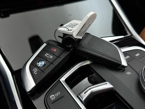 Used 2023 BMW 330i 330i image 26