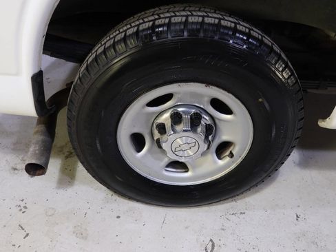 Used 2019 Chevrolet Express 3500 LT w/ LT Preferred Equipment Group image 37