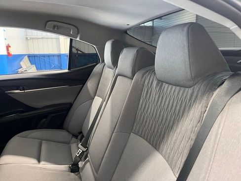 Used 2025 Toyota Camry LE image 18
