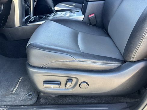 Used 2023 Toyota 4Runner SR5 Premium w/ Moonroof Package RWD image 21