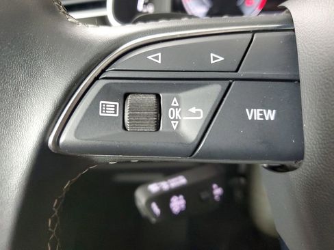 Used 2025 Audi Q8 Premium Plus AWD/4WD image 25