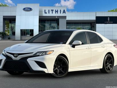Used 2020 Toyota Camry SE