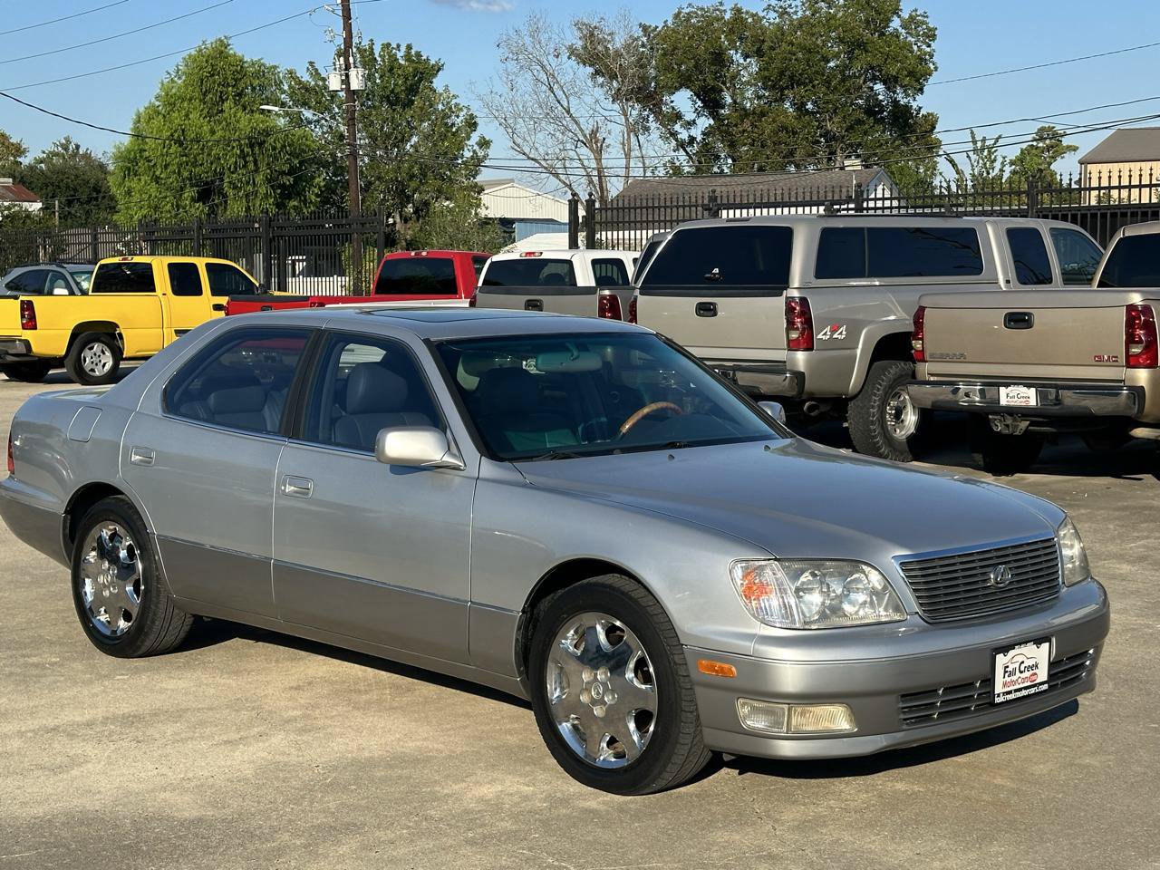 Used 1999 Lexus LS 400 w/ Premium Pkg RWD image 7