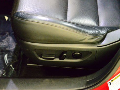 Used 2021 MAZDA CX-30 AWD 2.5 S w/ Premium Package image 13