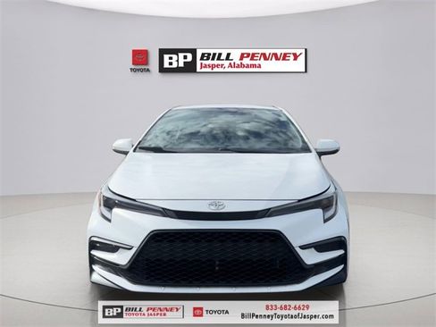 Used 2025 Toyota Corolla SE image 8