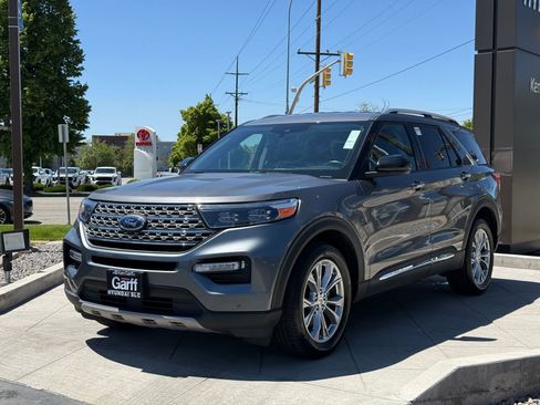Used 2024 Ford Explorer Limited AWD/4WD image 10