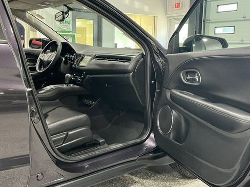 Used 2016 Honda HR-V EX-L image 9