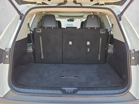 Used 2025 Toyota Grand Highlander AWD image 6