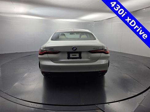 Used 2021 BMW 430i xDrive Coupe w/ Premium Package image 13