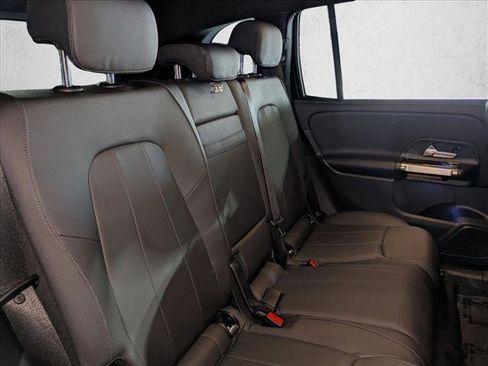 Certified 2025 Mercedes-Benz GLB 250 image 20