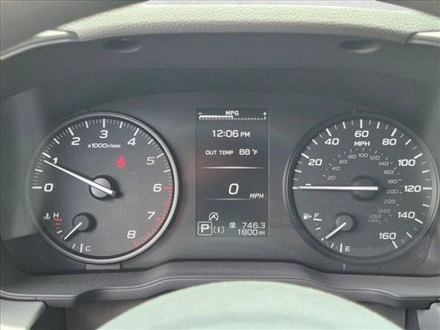 Used 2026 Subaru Crosstrek 2.5i AWD/4WD image 10