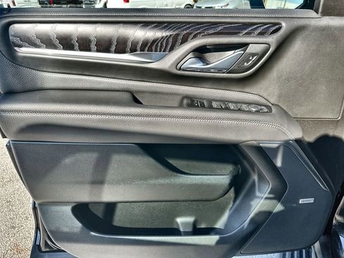 Certified 2021 GMC Yukon Denali image 23