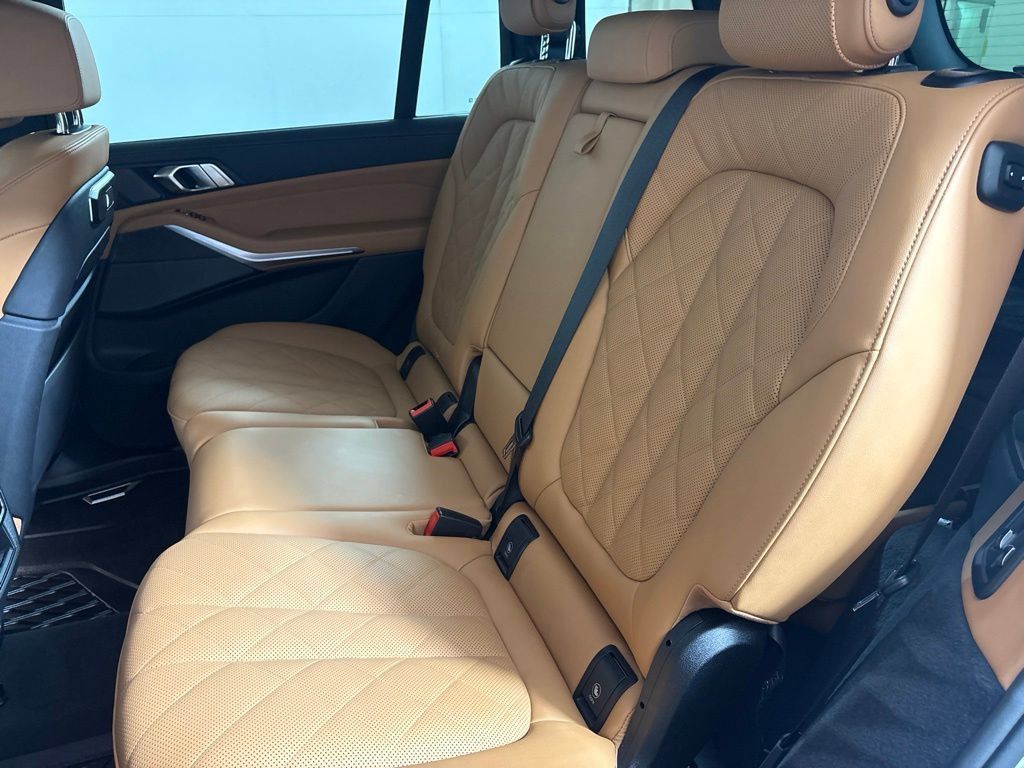 Certified 2026 BMW X7 xDrive40i AWD/4WD image 31