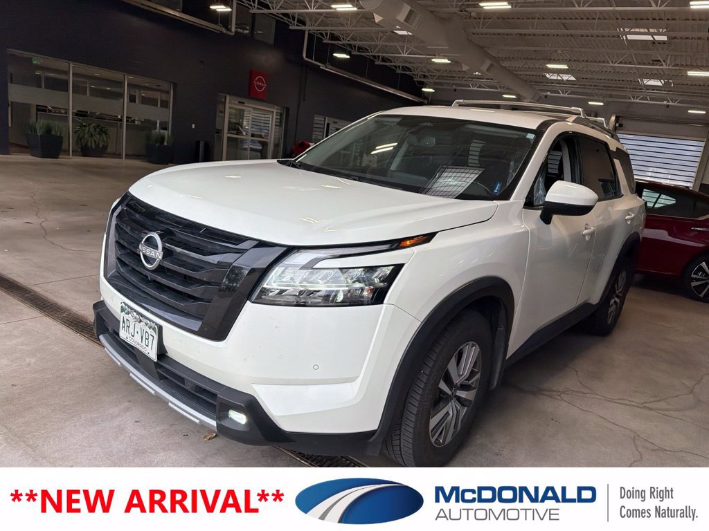 Used 2022 Nissan Pathfinder SL w/ SL Black Package AWD/4WD image 1