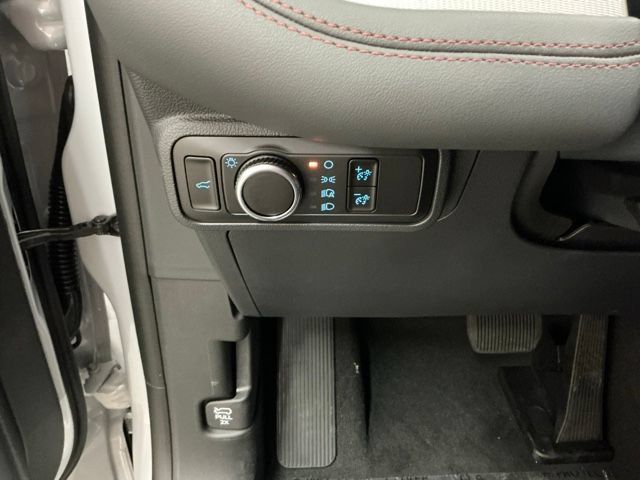 New 2026 Ford Explorer Active AWD/4WD image 22