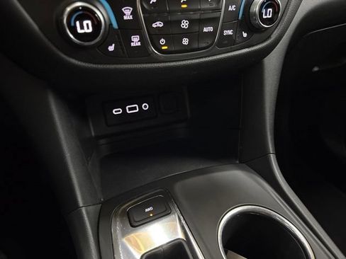 Used 2021 Chevrolet Equinox LT AWD/4WD image 45