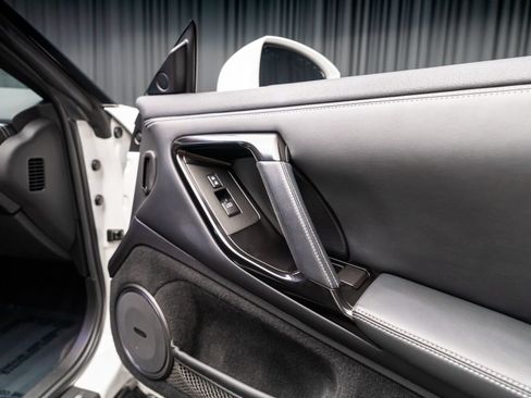 Used 2015 Nissan GT-R Premium AWD/4WD image 63