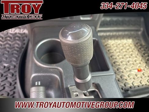 Used 2008 Toyota FJ Cruiser 2WD image 26