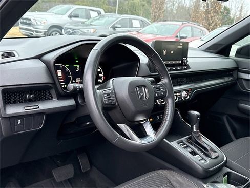 Used 2023 Honda CR-V Sport image 10