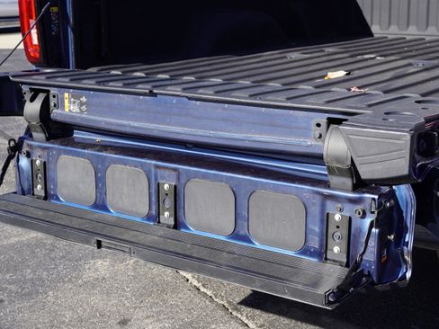 Used 2022 GMC Sierra 2500 Denali image 16