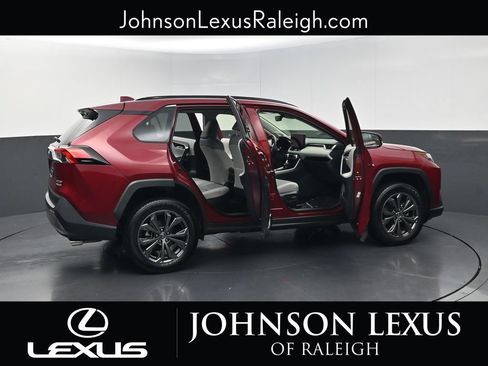 Used 2024 Toyota RAV4 Limited w/ Advanced Technology Package AWD/4WD image 31