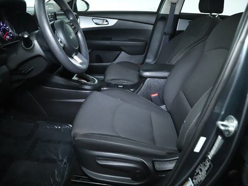 Used 2023 Kia Forte LXS FWD image 18