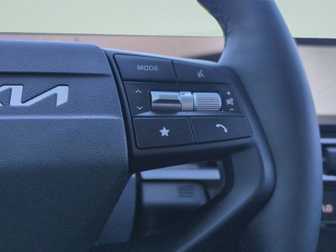 New 2026 Kia Sportage SX FWD image 26