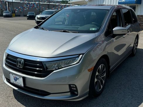 Used 2022 Honda Odyssey EX-L image 3